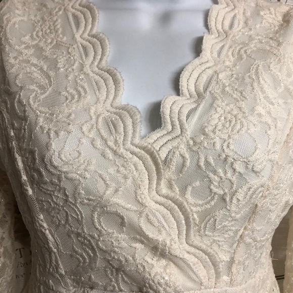 NWT Ivory Sparkling Blouse - Picture 3 of 9